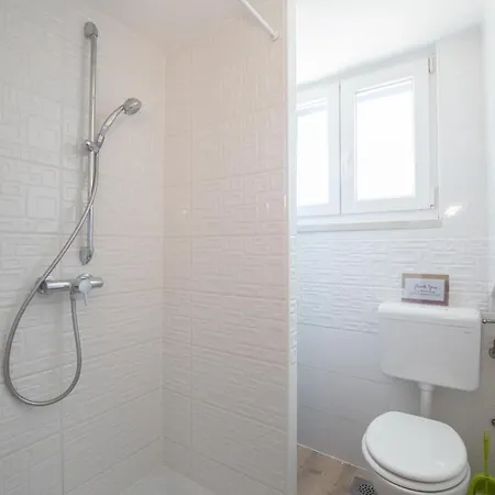 Historic Old Town With The View In Town * 波雷奇