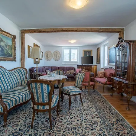 Historic Old Town With The View In Town 公寓 *