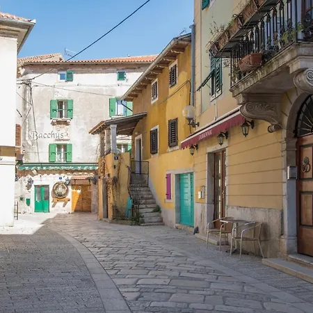Historic Old Town With The View In Town Apartment *