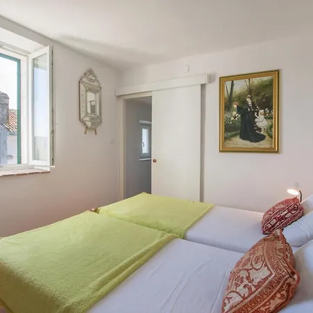 Historic Old Town With The View In Town 公寓