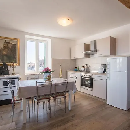 公寓 Historic Old Town With The View In Town 波雷奇